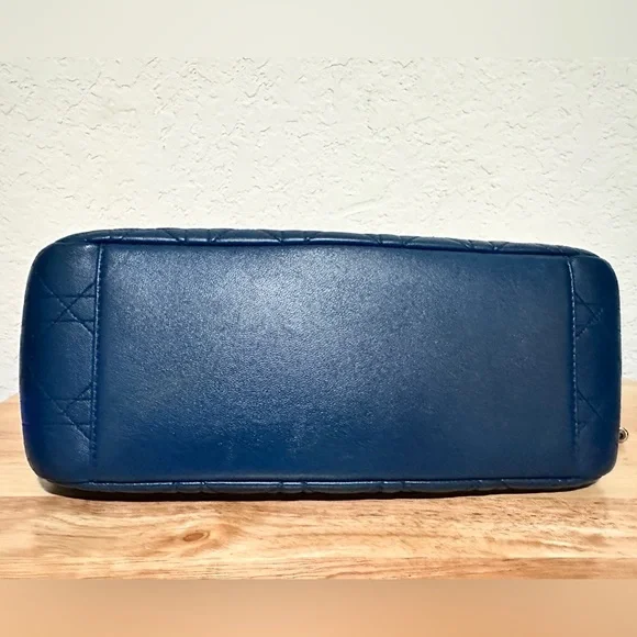 Dior Cannage Miss Dior Bag - Picture 5 of 9